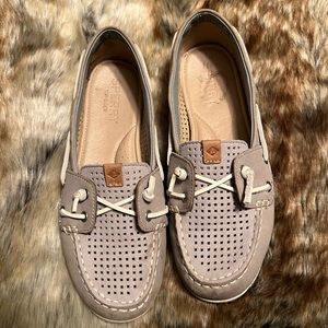 Sperry Size 7.5 Gray